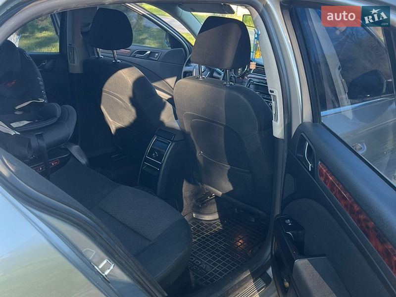Лифтбек Skoda Superb 2009 в Харькове фото 13 Лифтбек Skoda Superb 2009 в Харькове