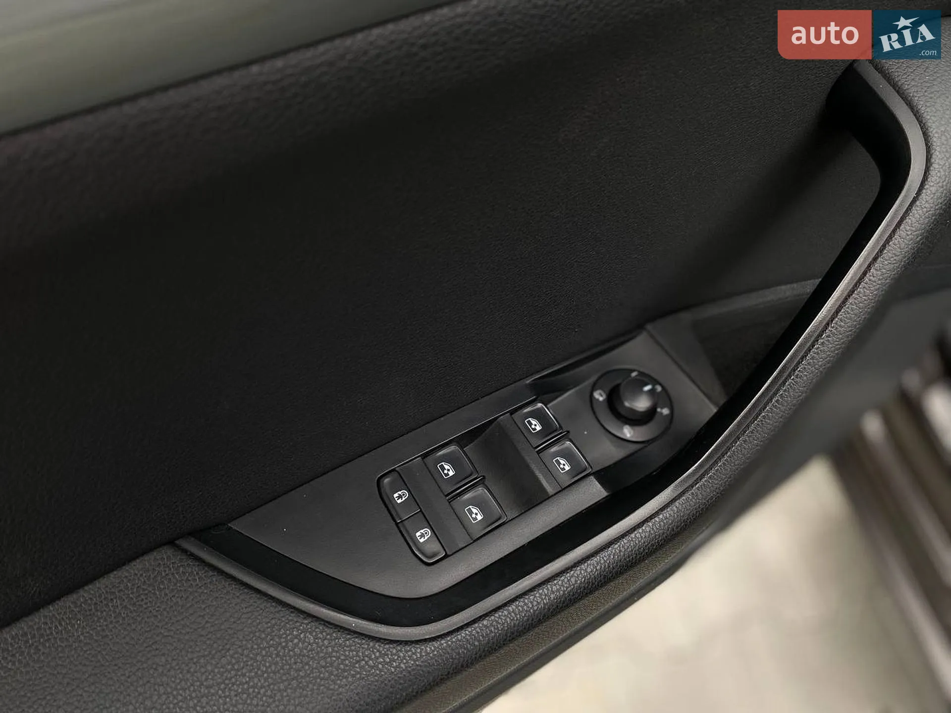 2019 Skoda Superb - мініатюра 19