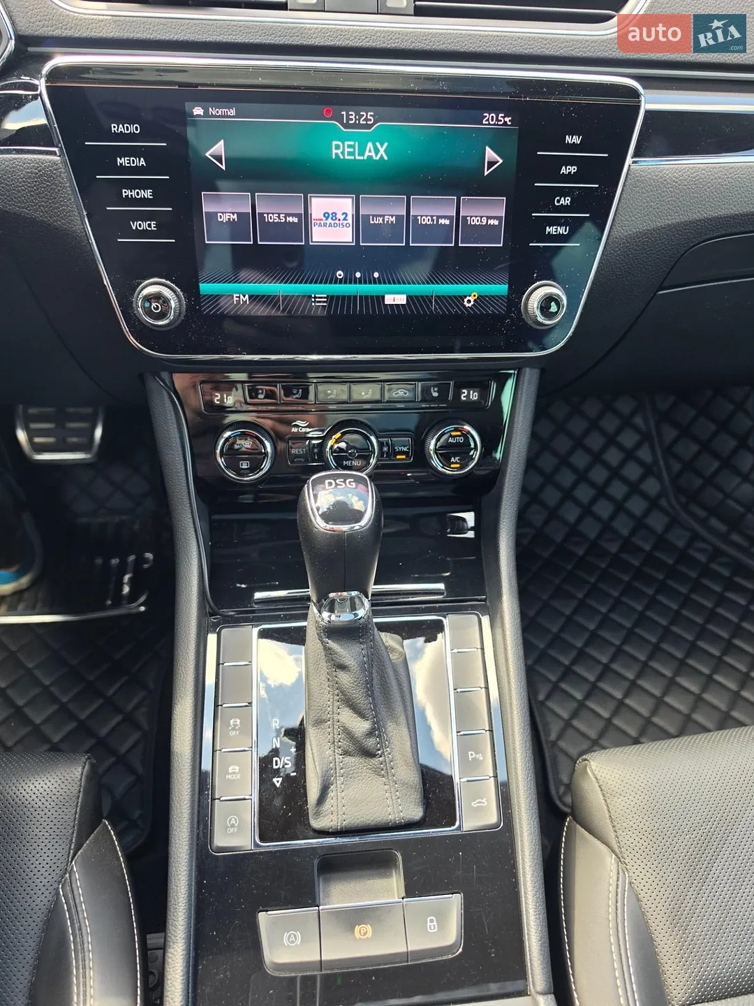 2019 Skoda Superb - мініатюра 21