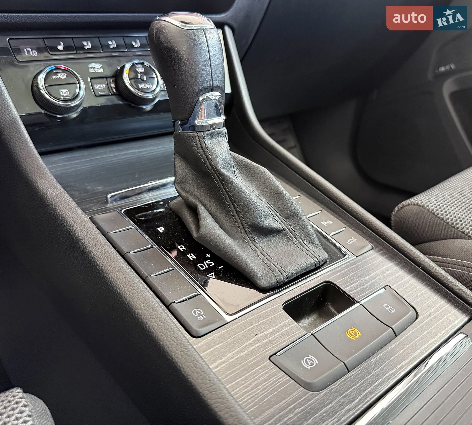 2020 Skoda Superb - мініатюра 28