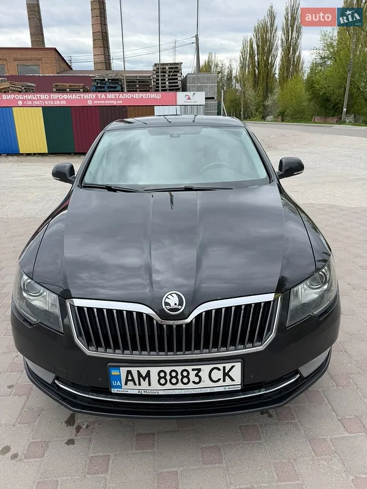 2013 Skoda Superb - мініатюра 28