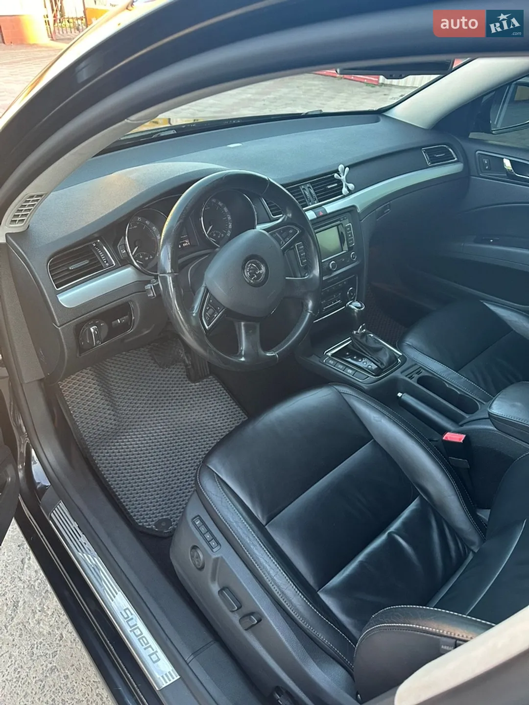 2014 Skoda Superb - мініатюра 15