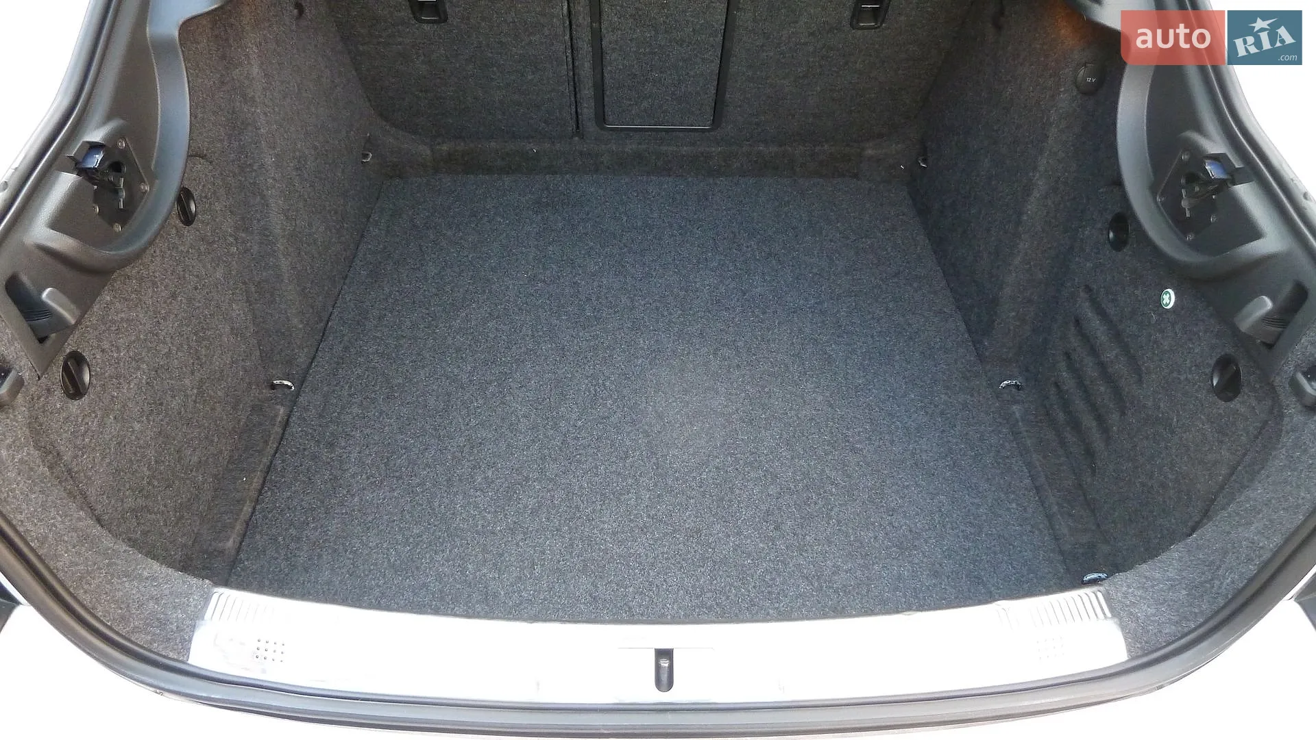 2013 Skoda Superb - мініатюра 20