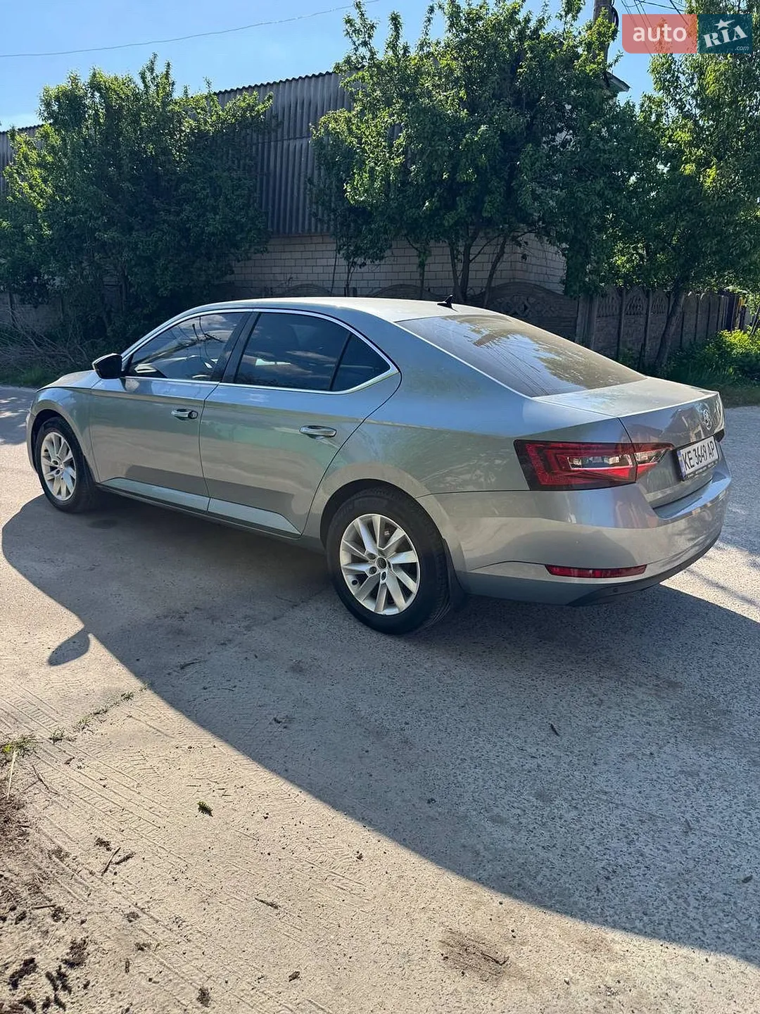 2016 Skoda Superb - мініатюра 3