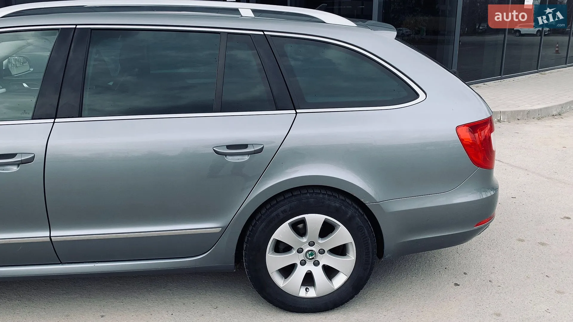 2012 Skoda Superb - мініатюра 7