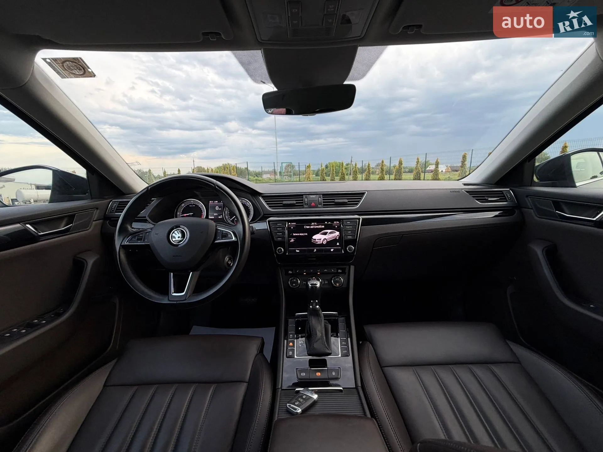 2017 Skoda Superb - мініатюра 102