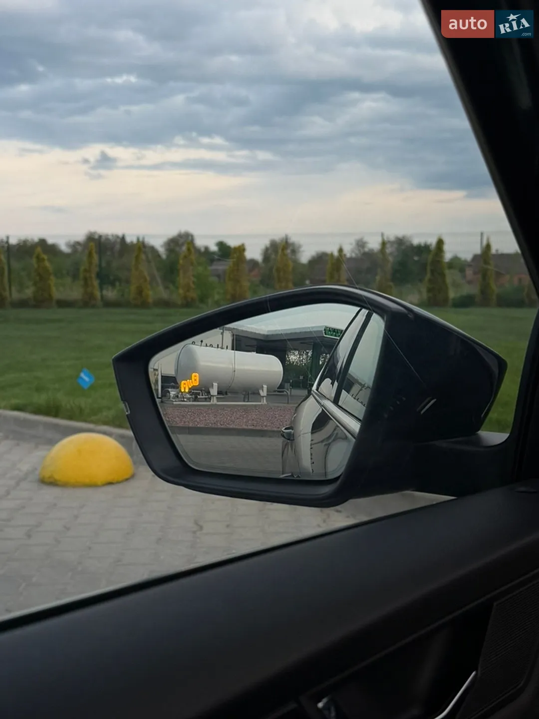 2017 Skoda Superb - мініатюра 108