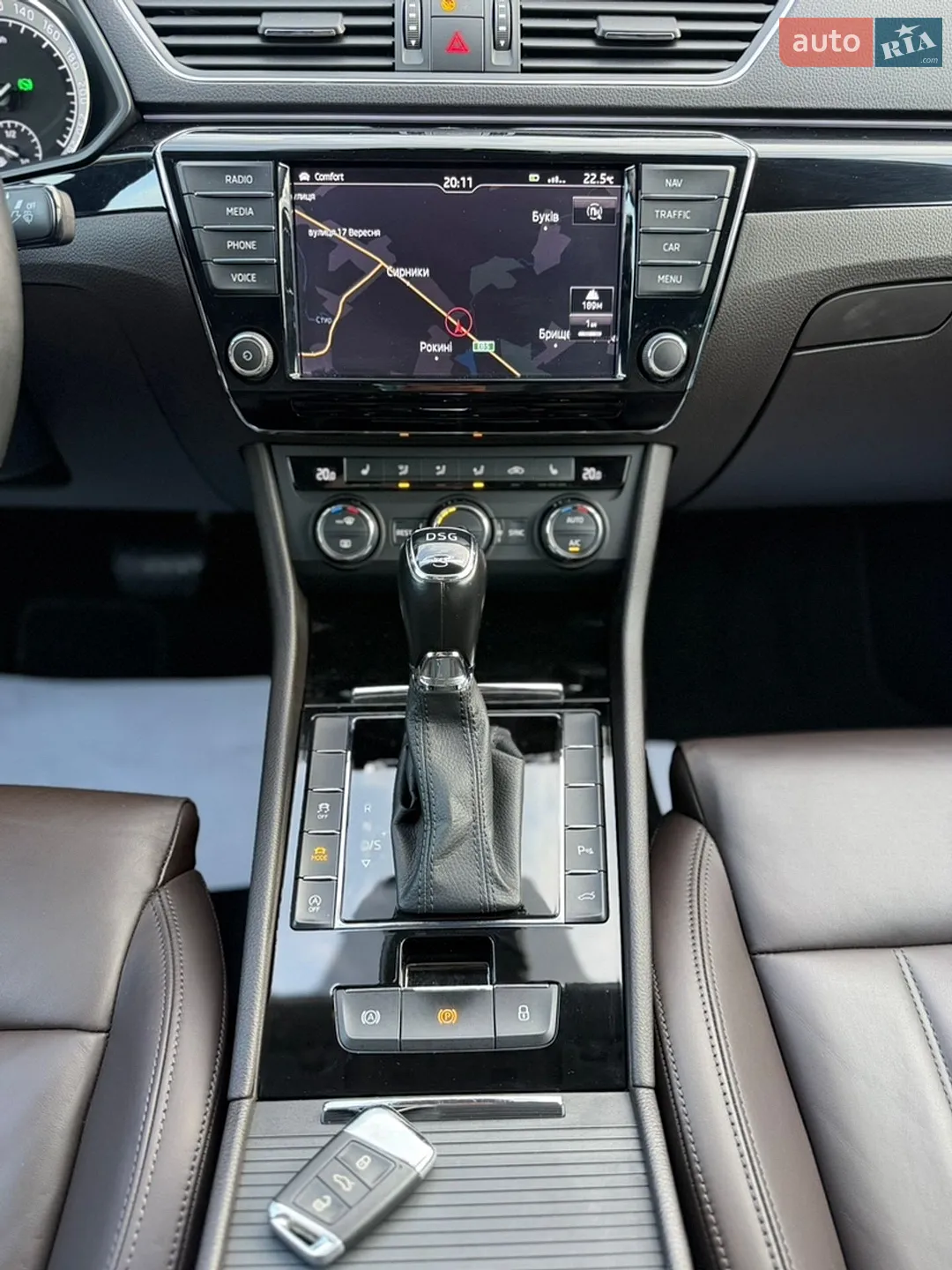 2017 Skoda Superb - мініатюра 113