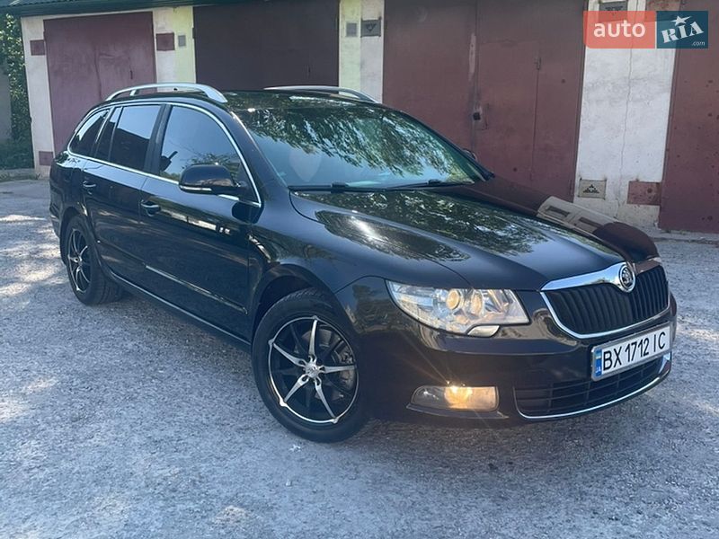 Універсал Skoda Superb 2012 в Хмельницькому