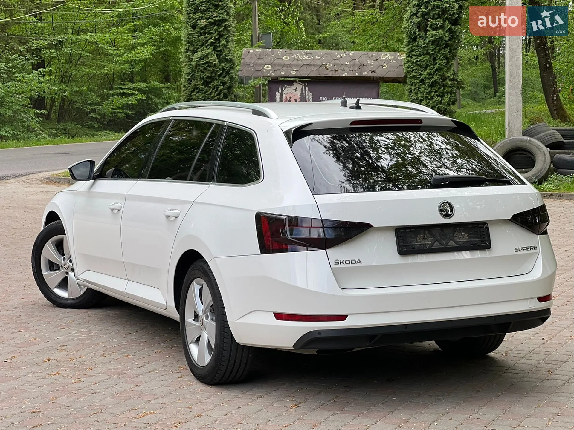 2017 Skoda Superb - мініатюра 50