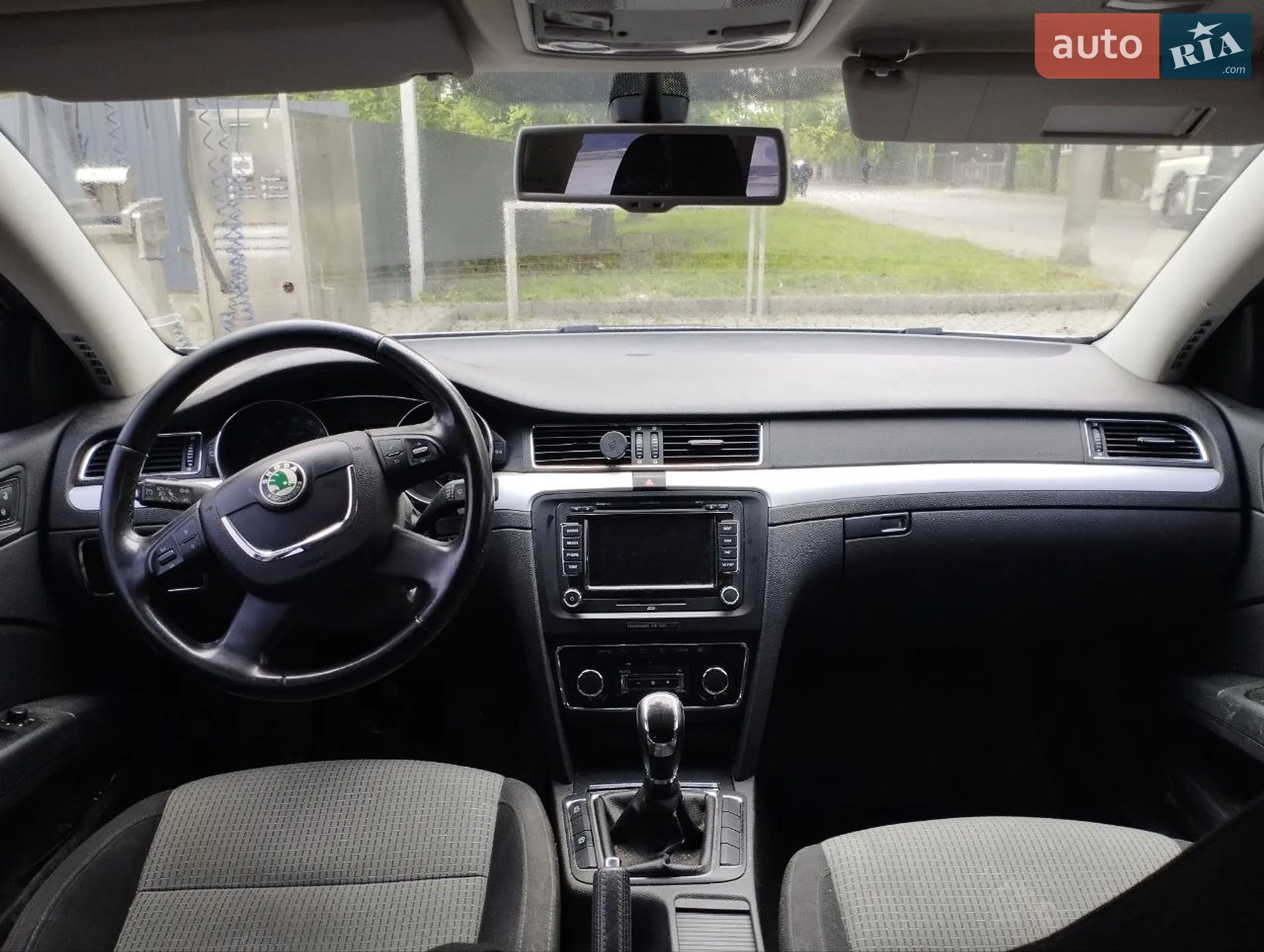 2011 Skoda Superb - мініатюра 13
