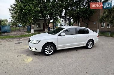 Ліфтбек Skoda Superb 2014 в Ніжині