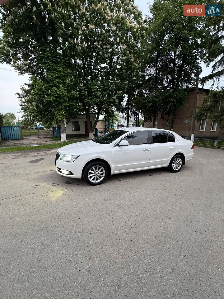 2015 Skoda Superb - мініатюра 18