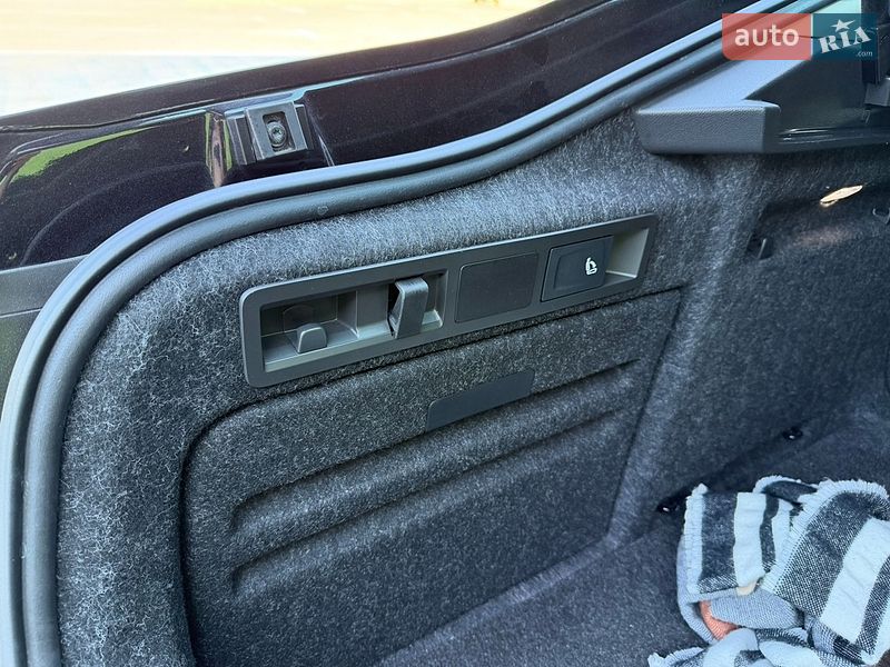 Лифтбек Skoda Superb 2021 в Киеве