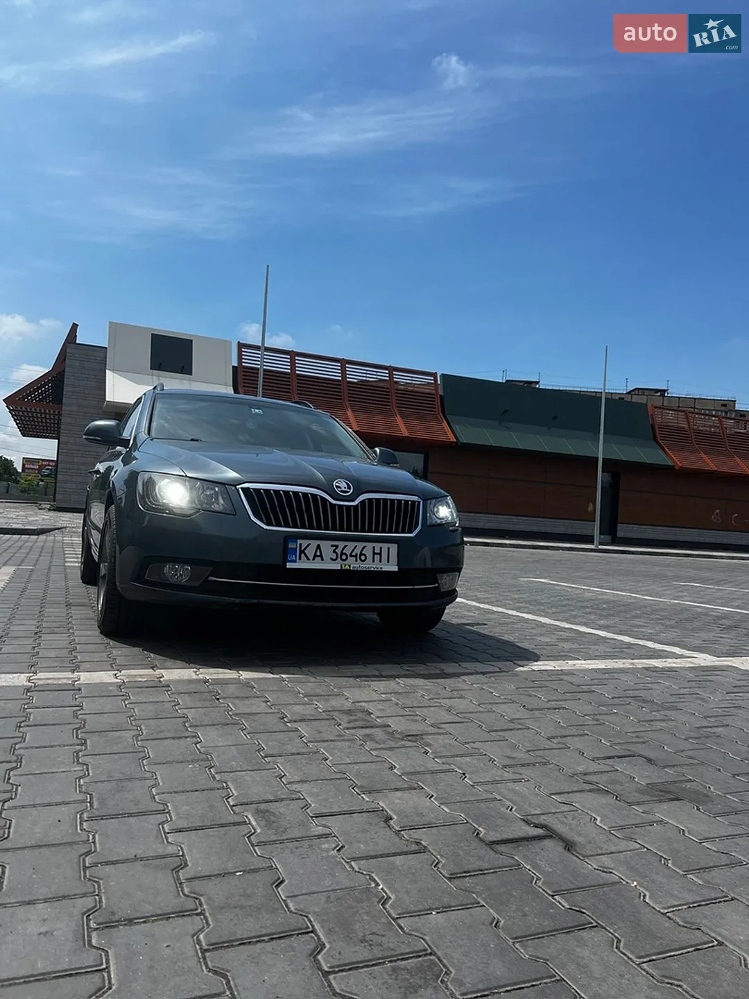 2013 Skoda Superb - мініатюра 2