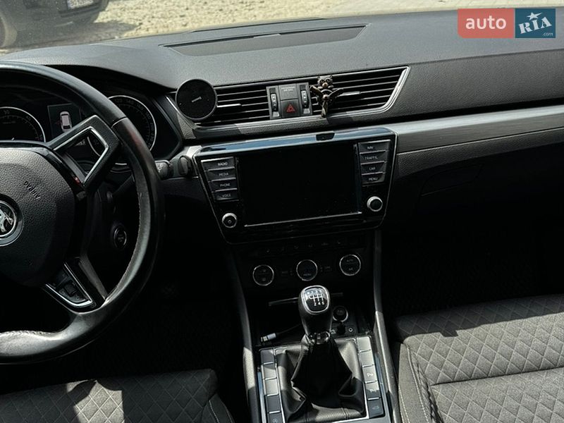 Універсал Skoda Superb 2016 в Тернополі