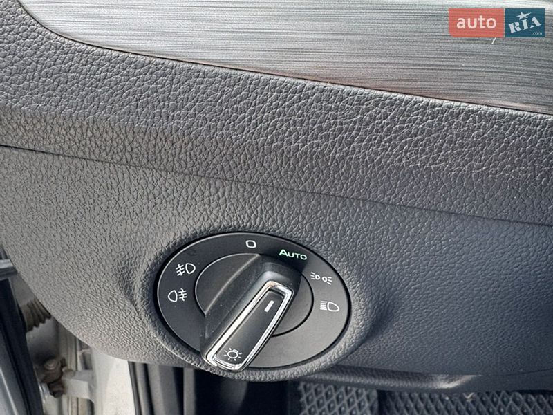 Універсал Skoda Superb 2016 в Тернополі