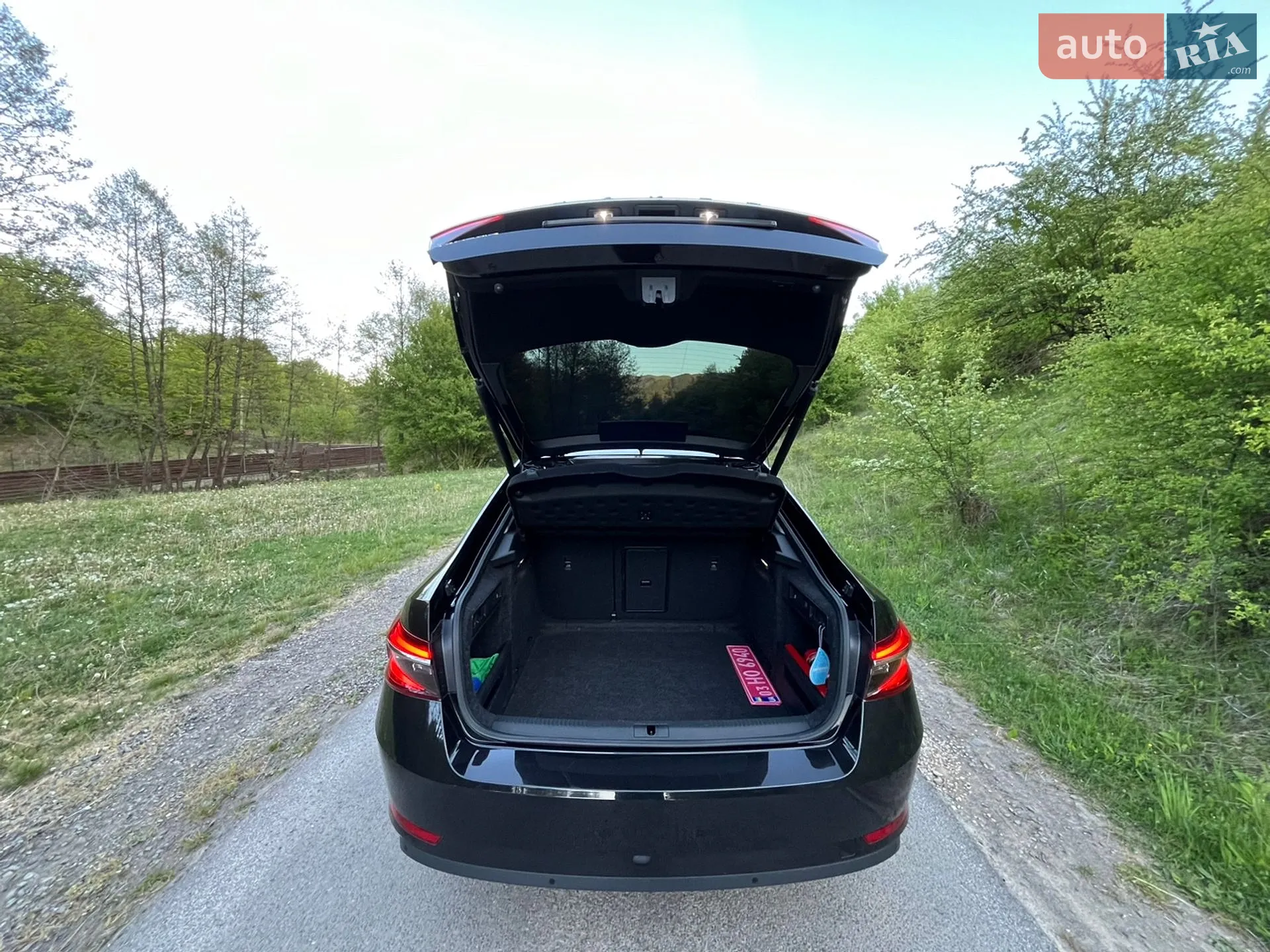 2020 Skoda Superb - мініатюра 8