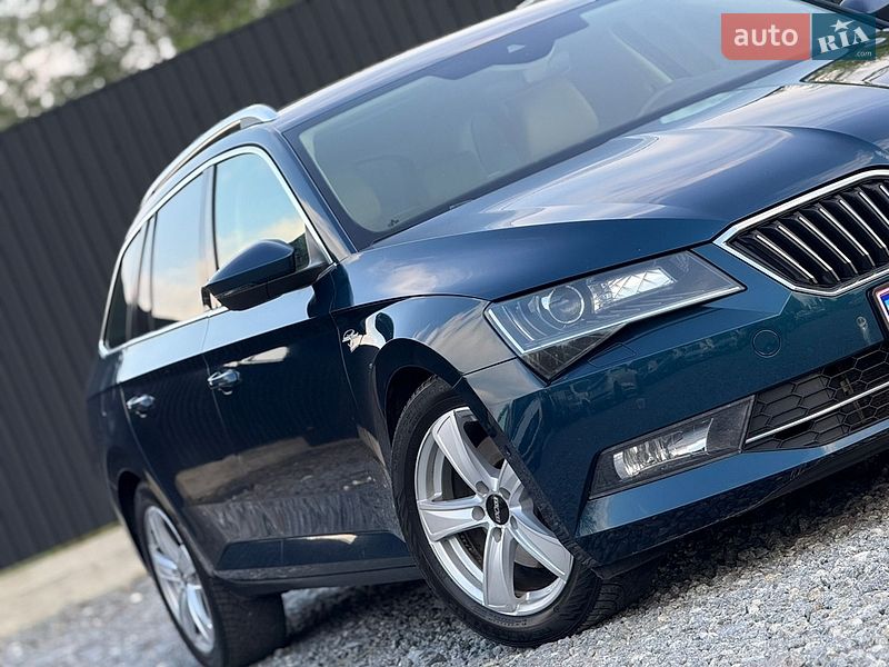 Универсал Skoda Superb 2017 в Дрогобыче
