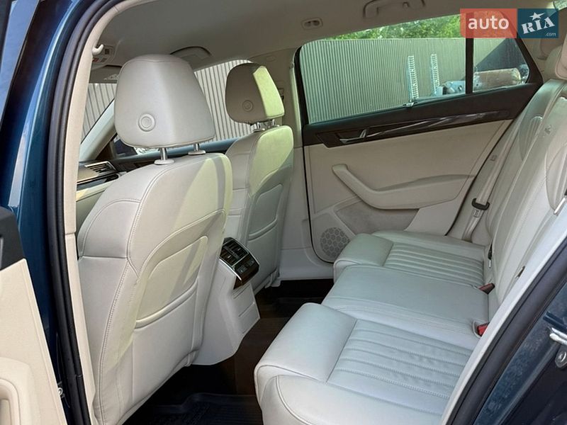 Универсал Skoda Superb 2017 в Дрогобыче