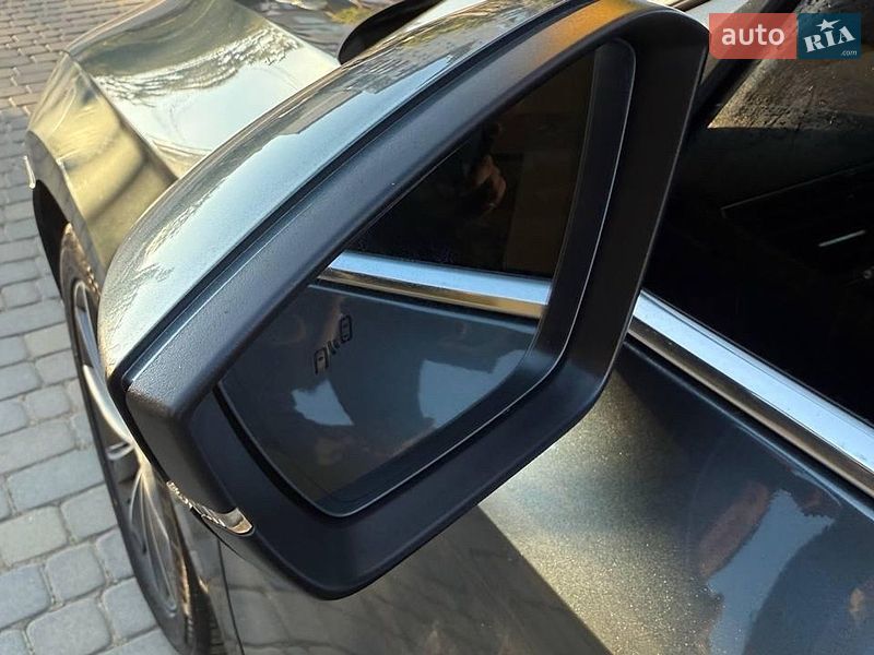 Лифтбек Skoda Superb 2016 в Ужгороде