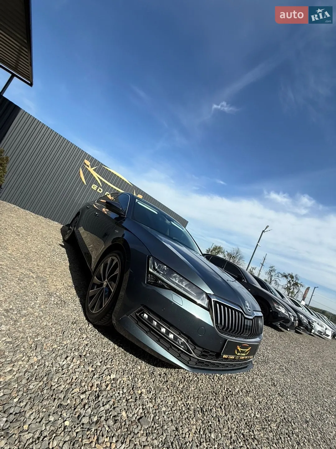 2019 Skoda Superb - мініатюра 2