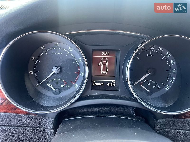 Универсал Skoda Superb 2010 в Киеве