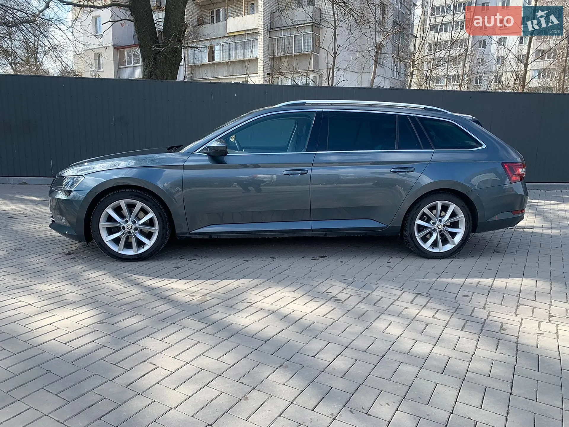 2016 Skoda Superb - мініатюра 3