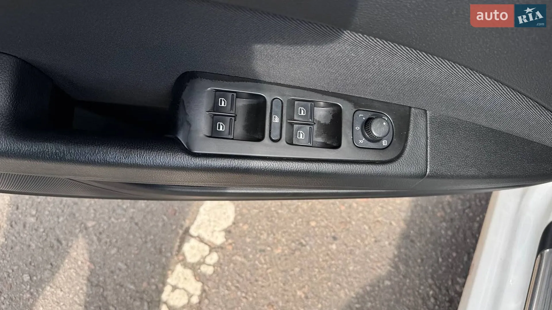 2010 Skoda Superb - мініатюра 24
