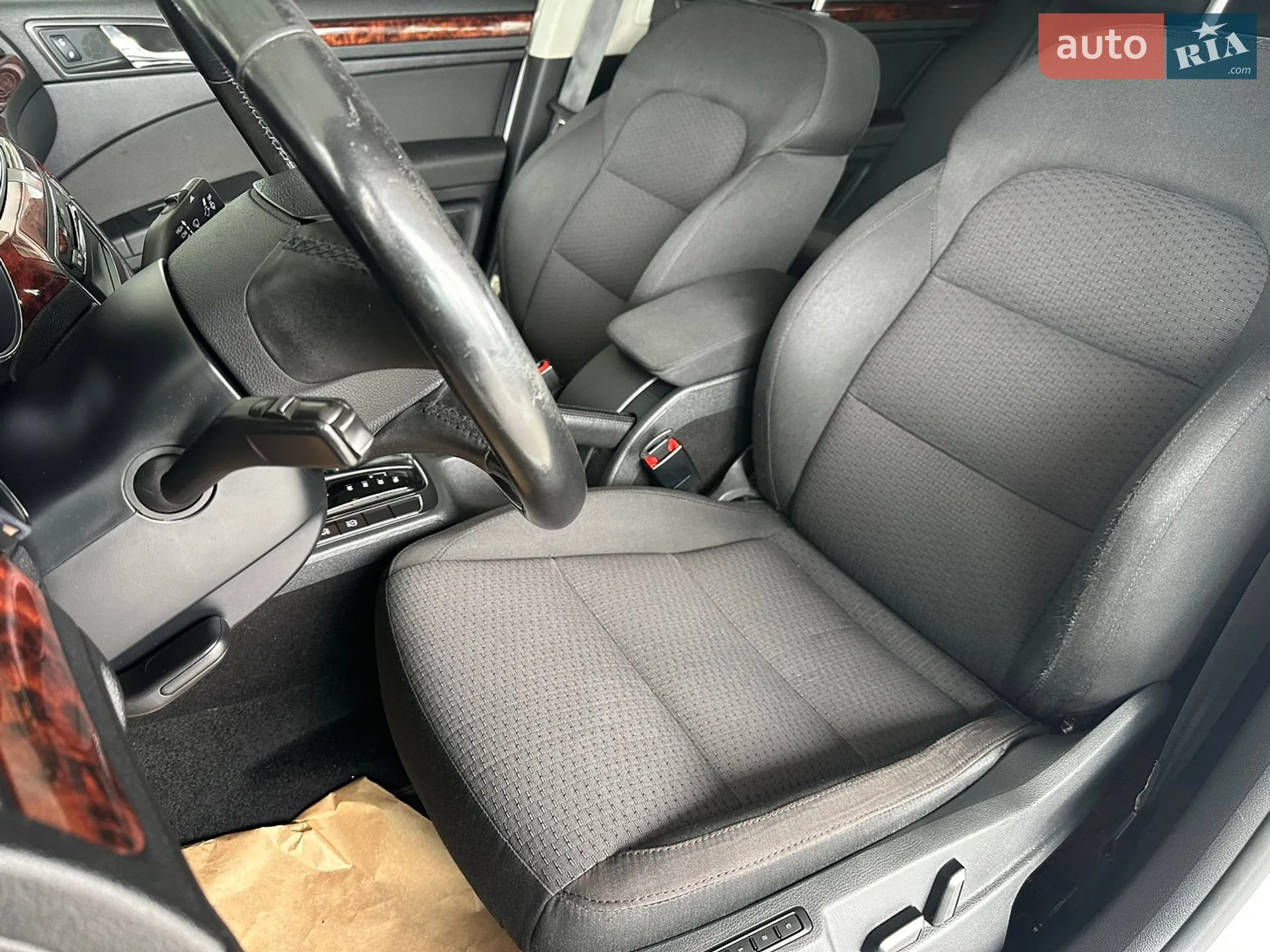 2010 Skoda Superb - мініатюра 16