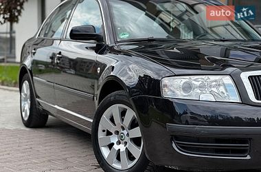 Лифтбек Skoda Superb 2004 в Тернополе
