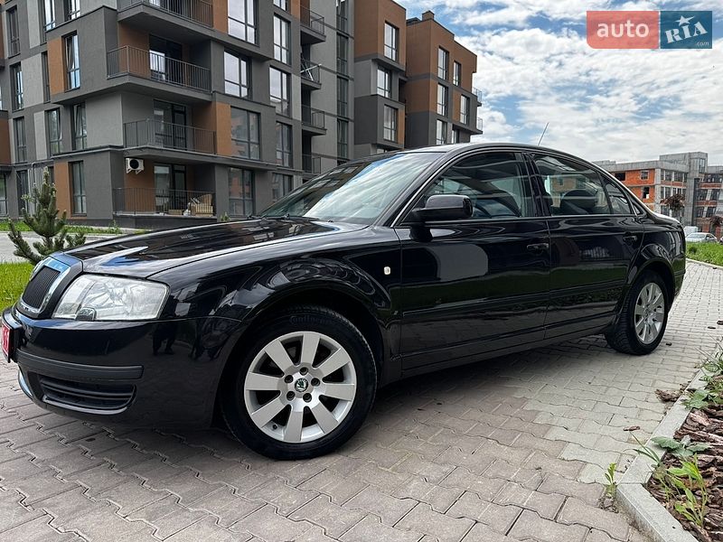 Лифтбек Skoda Superb 2004 в Тернополе