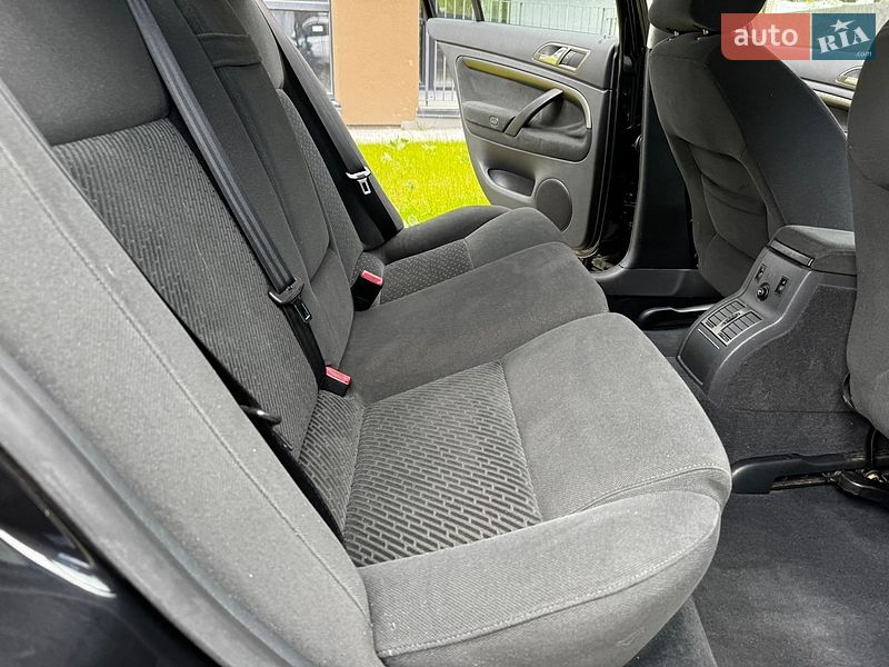Лифтбек Skoda Superb 2004 в Тернополе