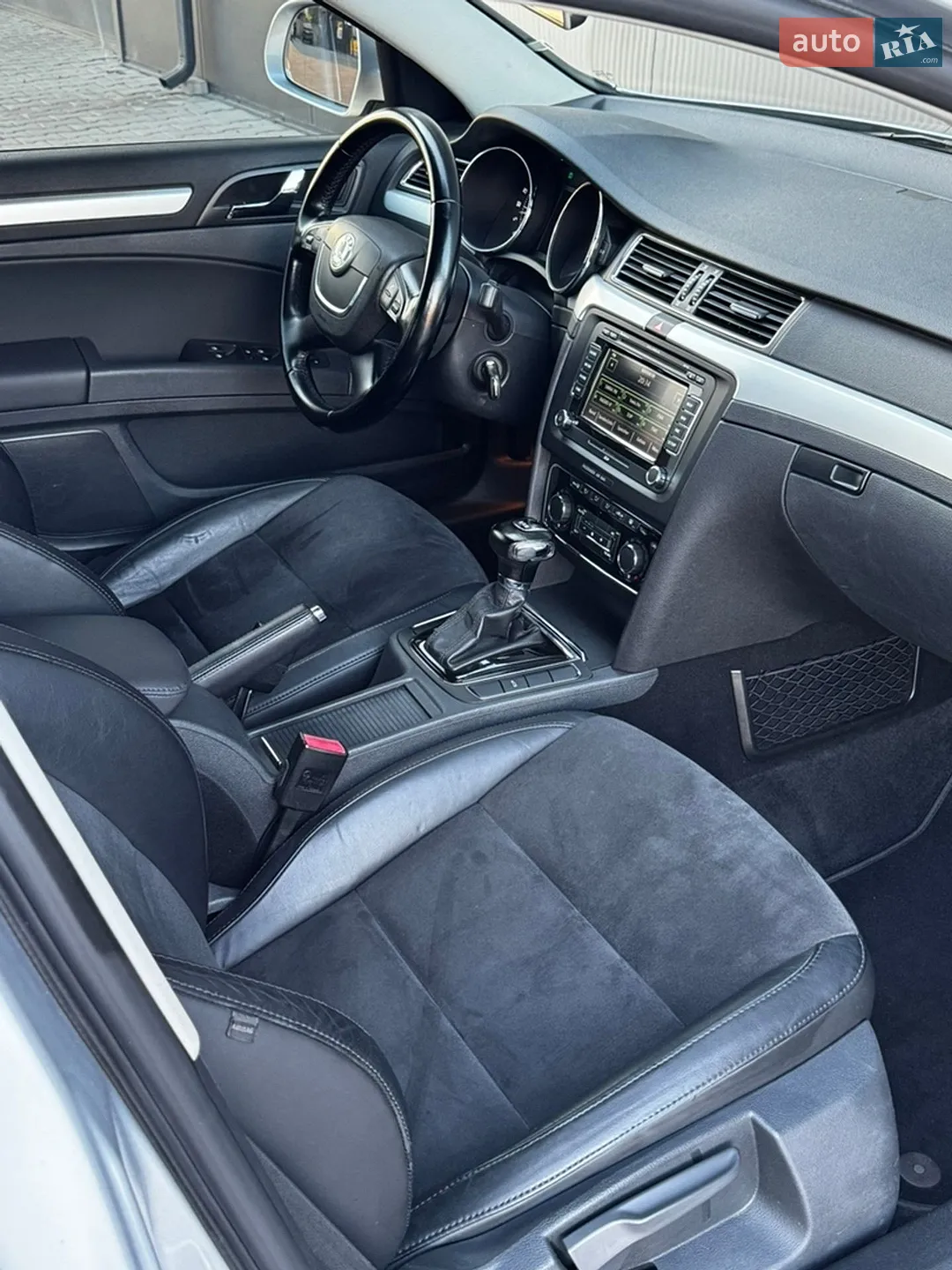 2011 Skoda Superb - мініатюра 58