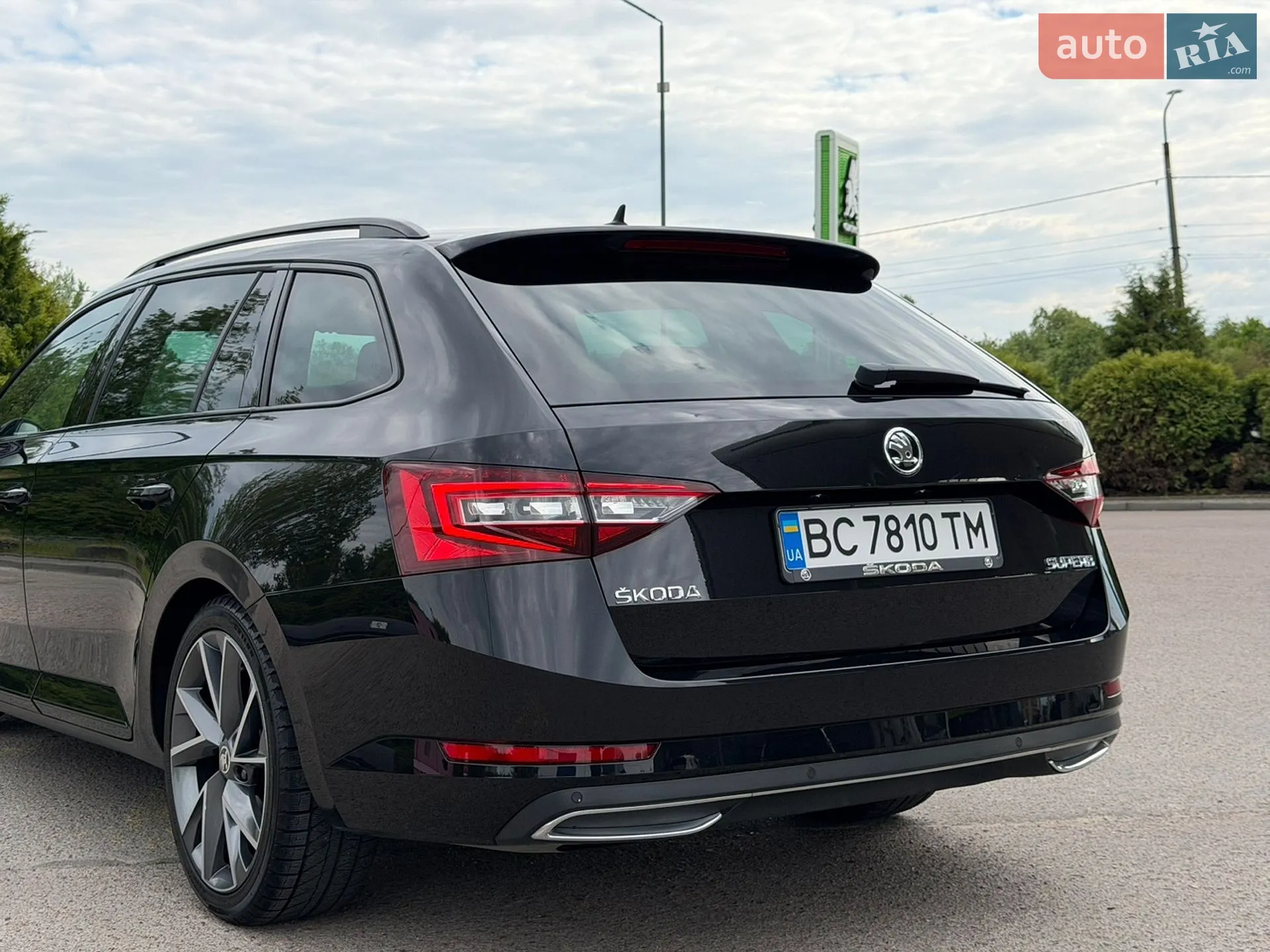 2018 Skoda Superb - мініатюра 102