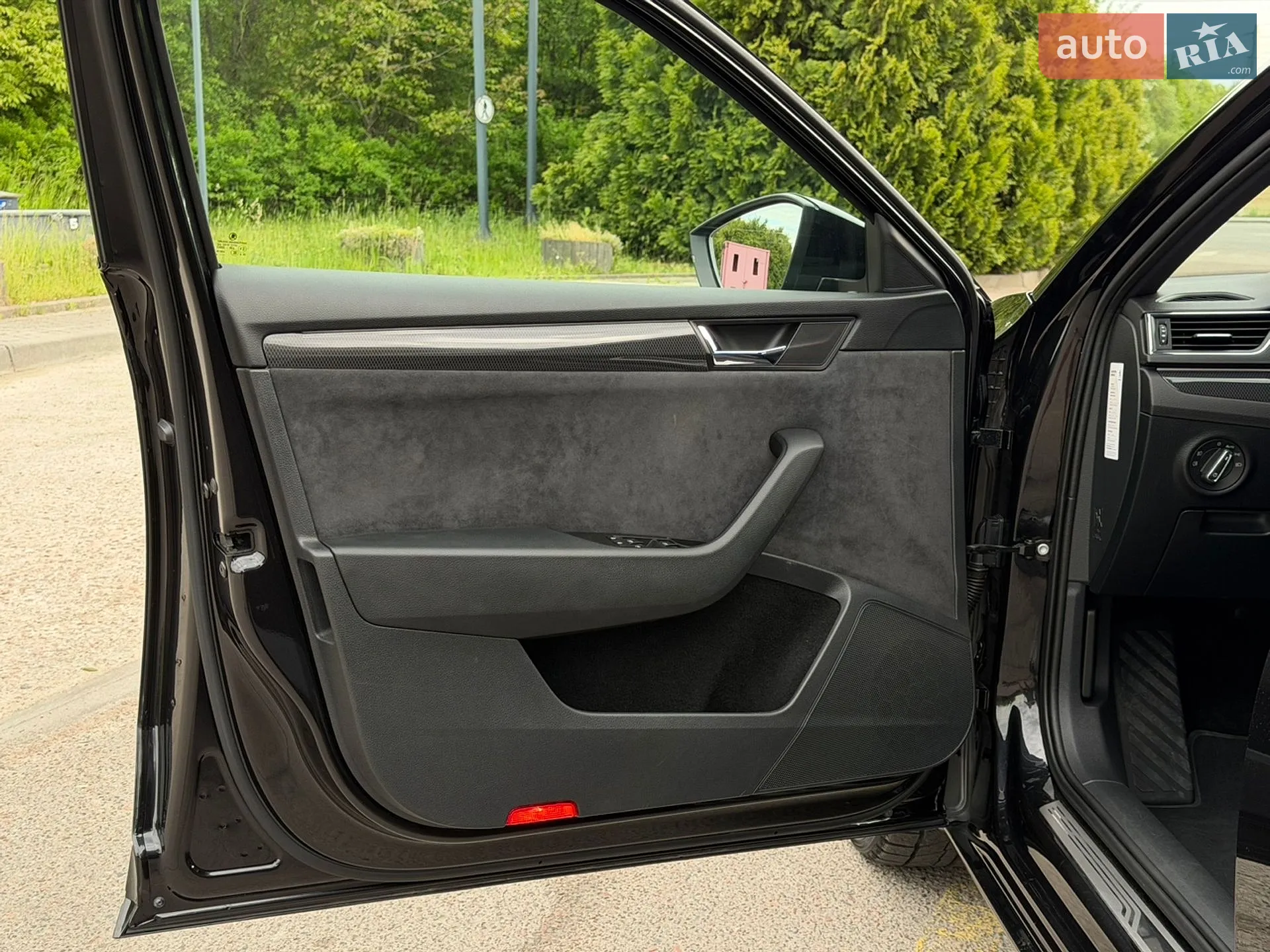 2018 Skoda Superb - мініатюра 127