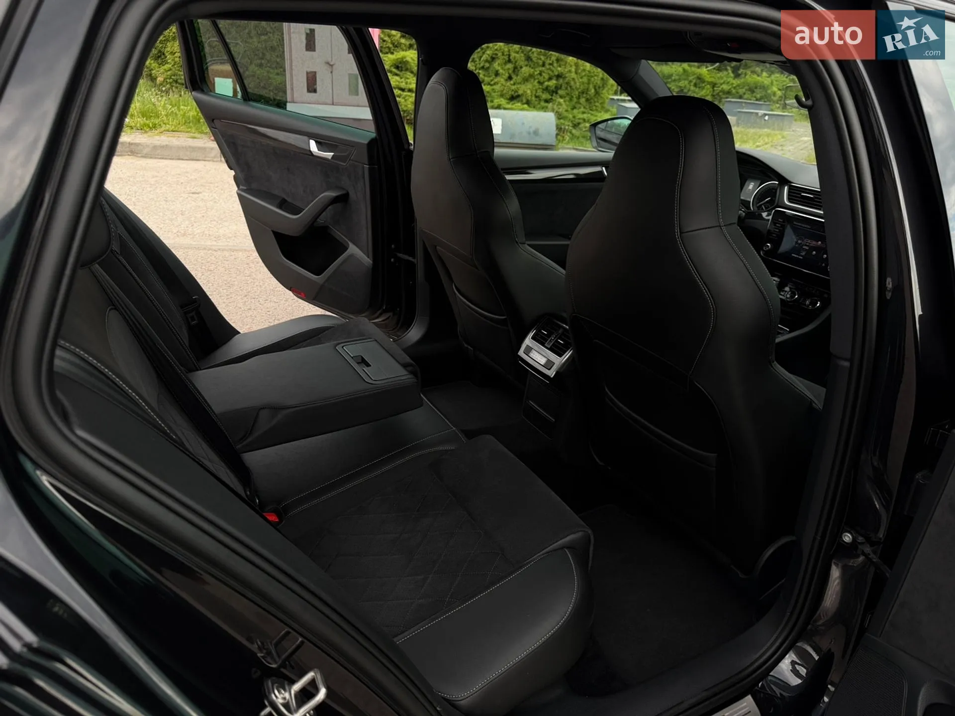 2018 Skoda Superb - мініатюра 142