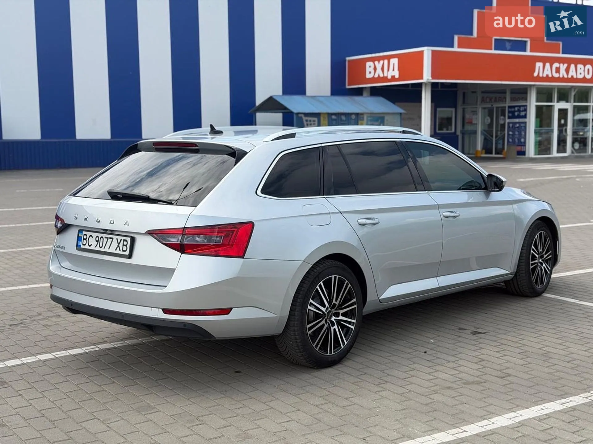 2020 Skoda Superb - мініатюра 17