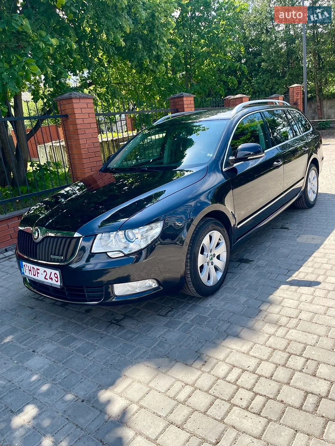 2012 Skoda Superb - мініатюра 3