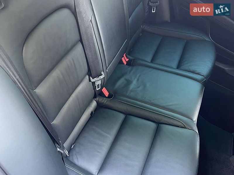 Універсал Skoda Superb 2012 в Луцьку