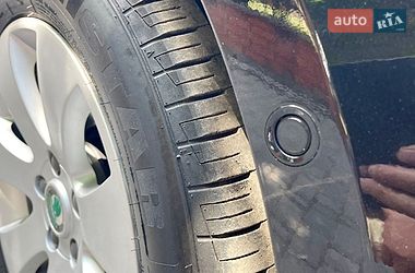 Універсал Skoda Superb 2012 в Луцьку