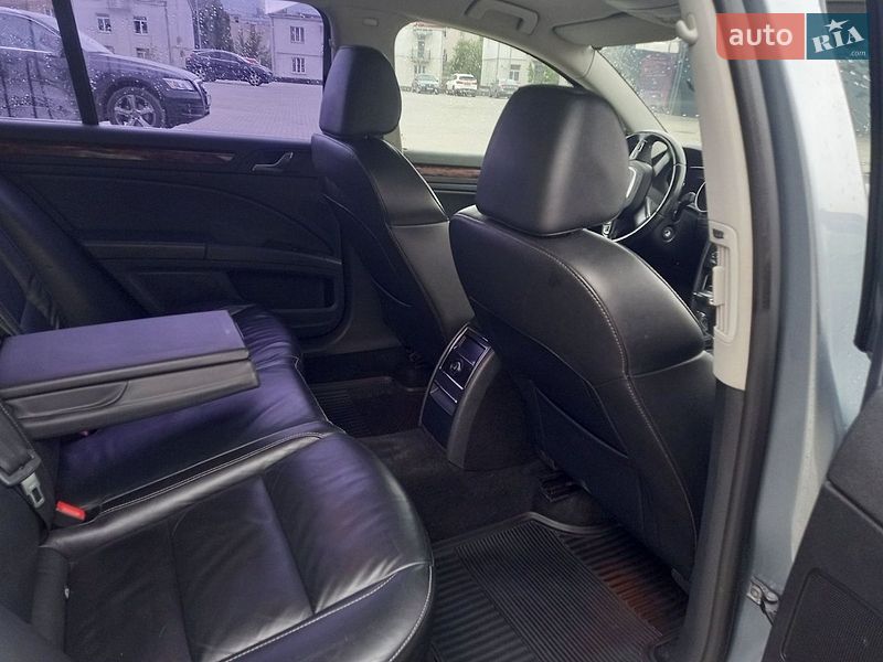 Лифтбек Skoda Superb 2009 в Львове