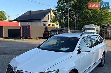 Универсал Skoda Superb 2015 в Днепре