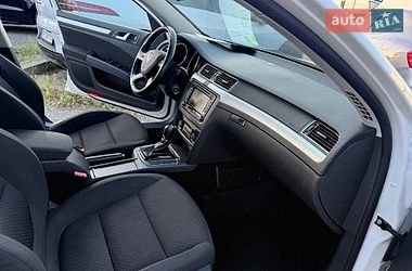 Универсал Skoda Superb 2015 в Днепре