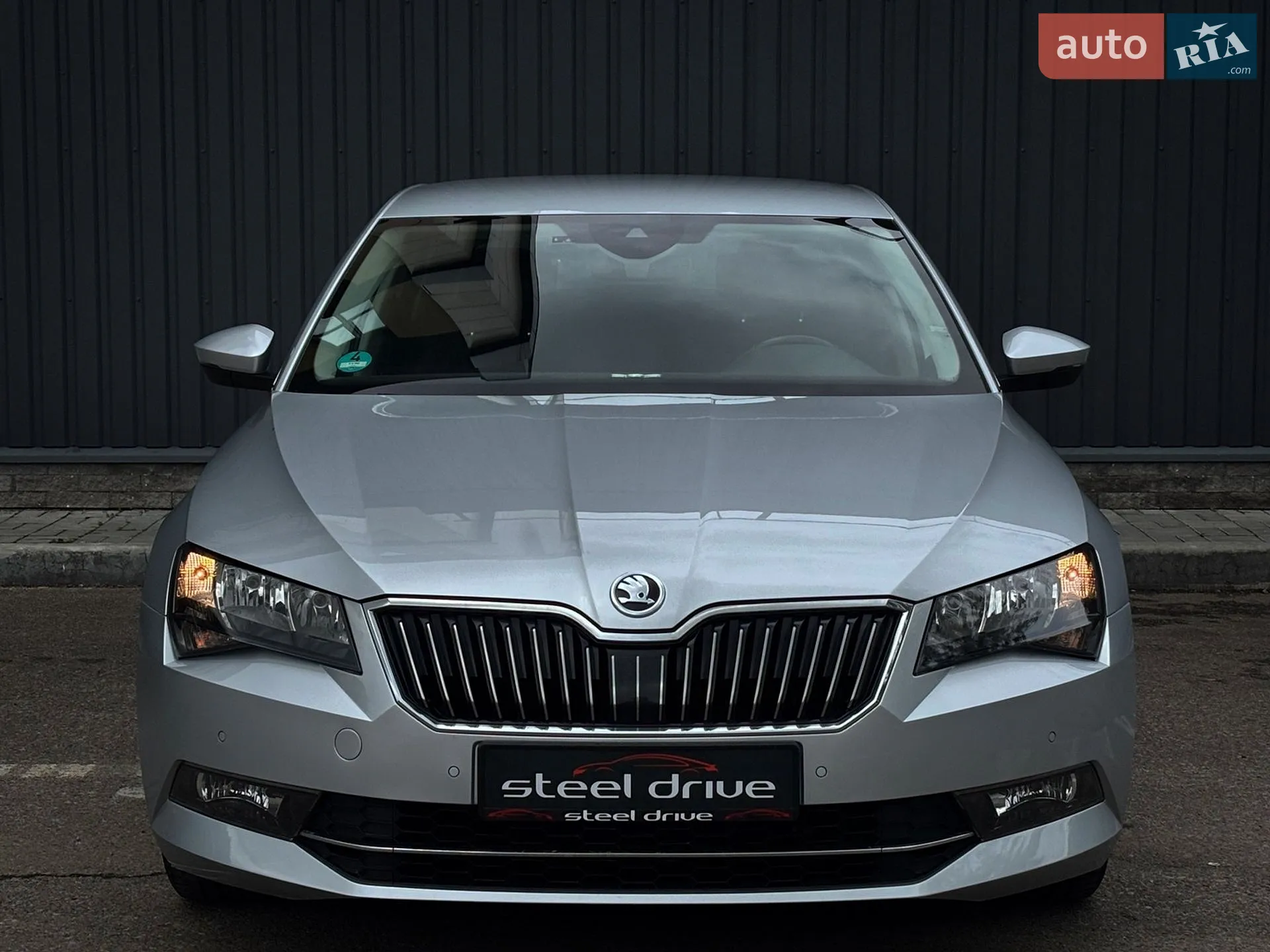 2016 Skoda Superb - мініатюра 3