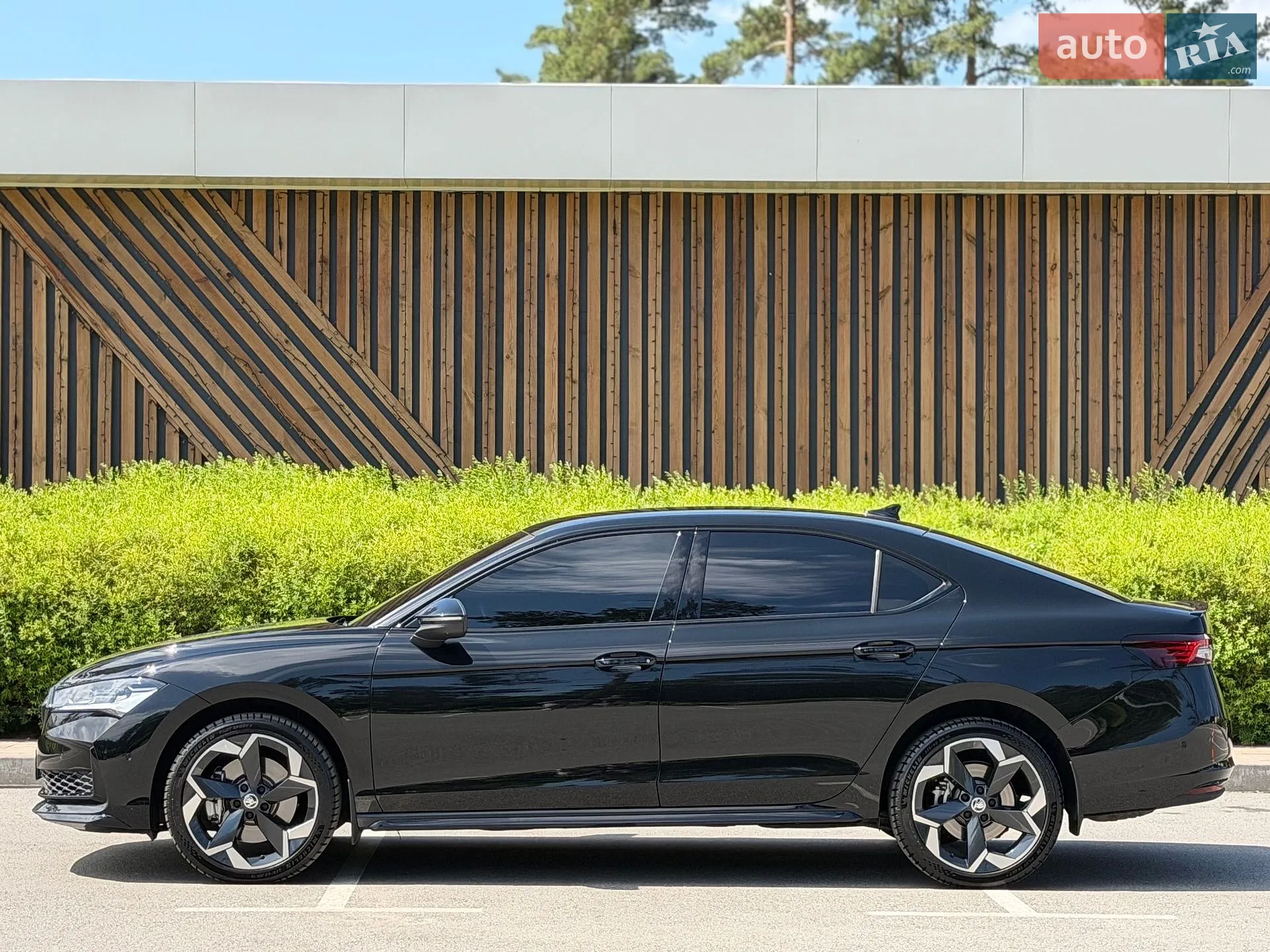2025 Skoda Superb - мініатюра 12