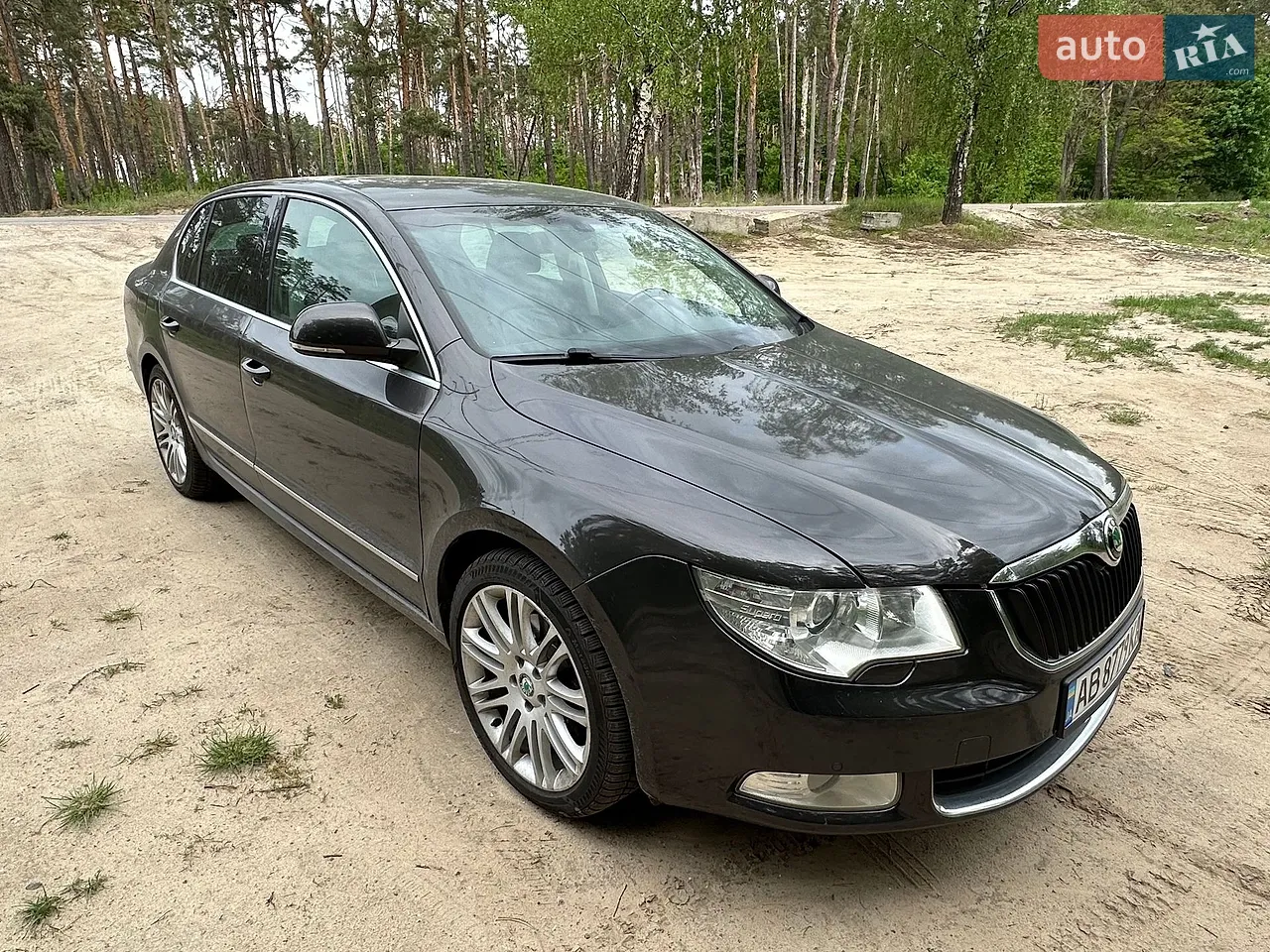 2010 Skoda Superb - мініатюра 11