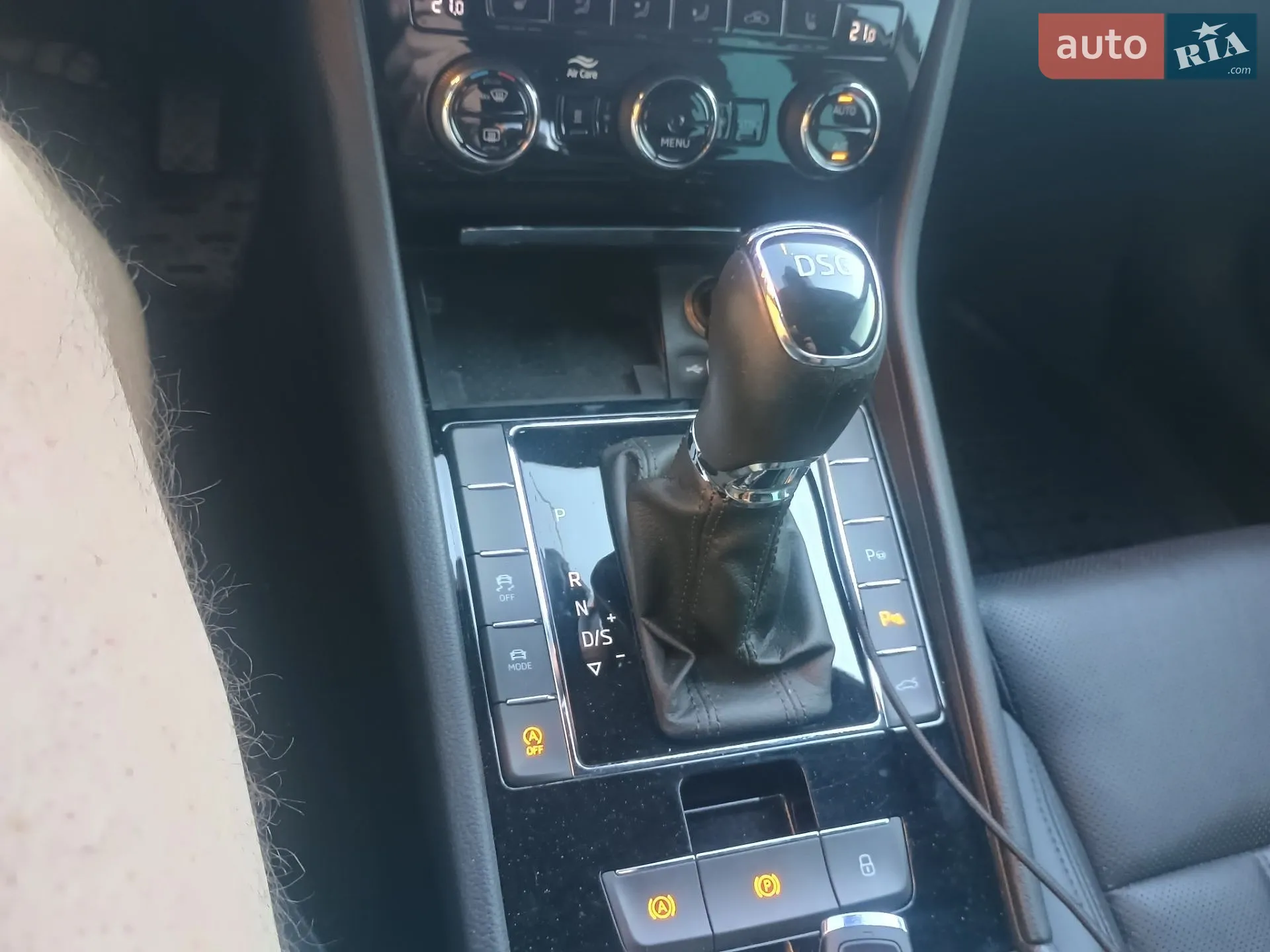 2019 Skoda Superb - мініатюра 38
