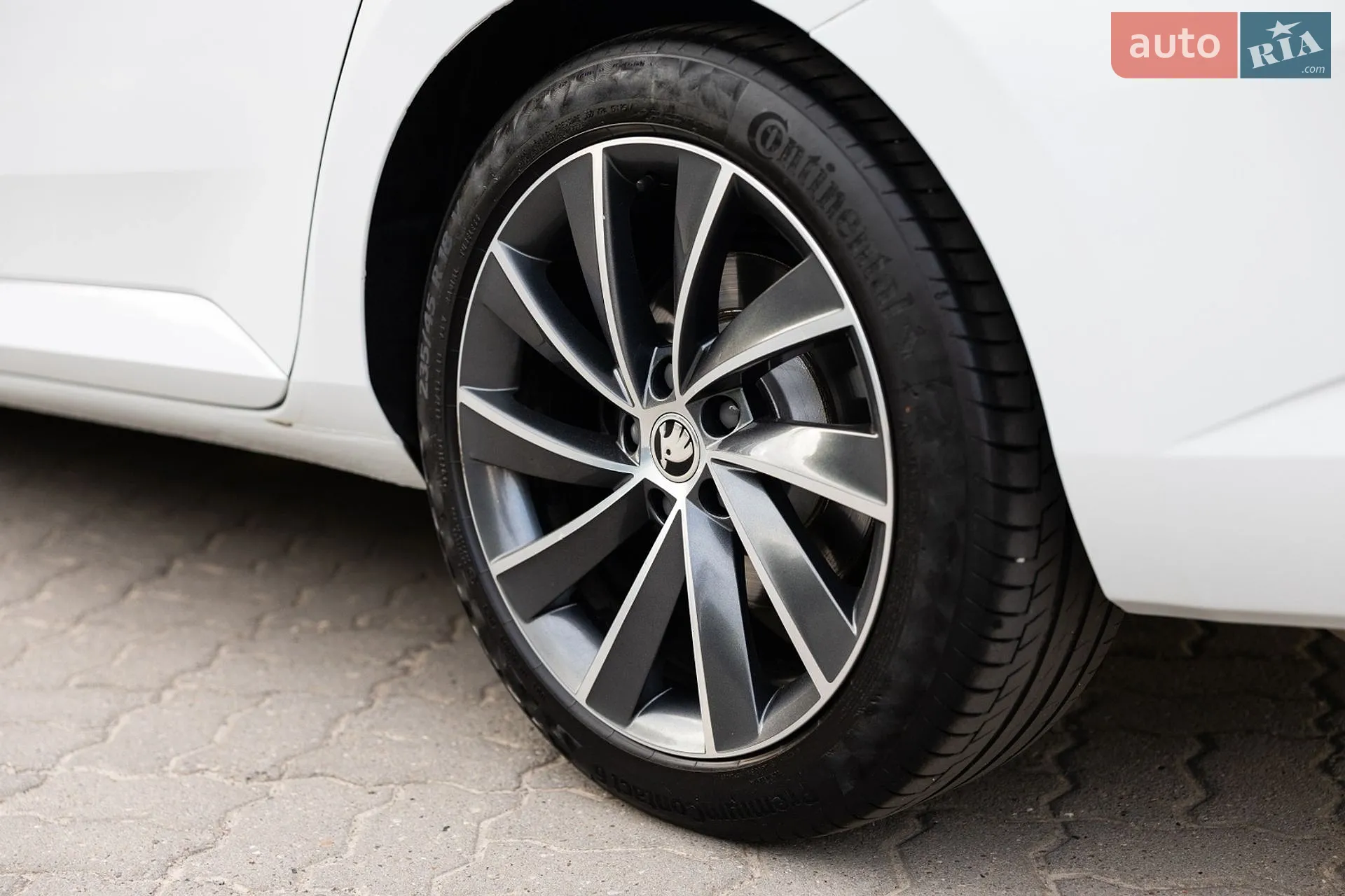 2017 Skoda Superb - мініатюра 126