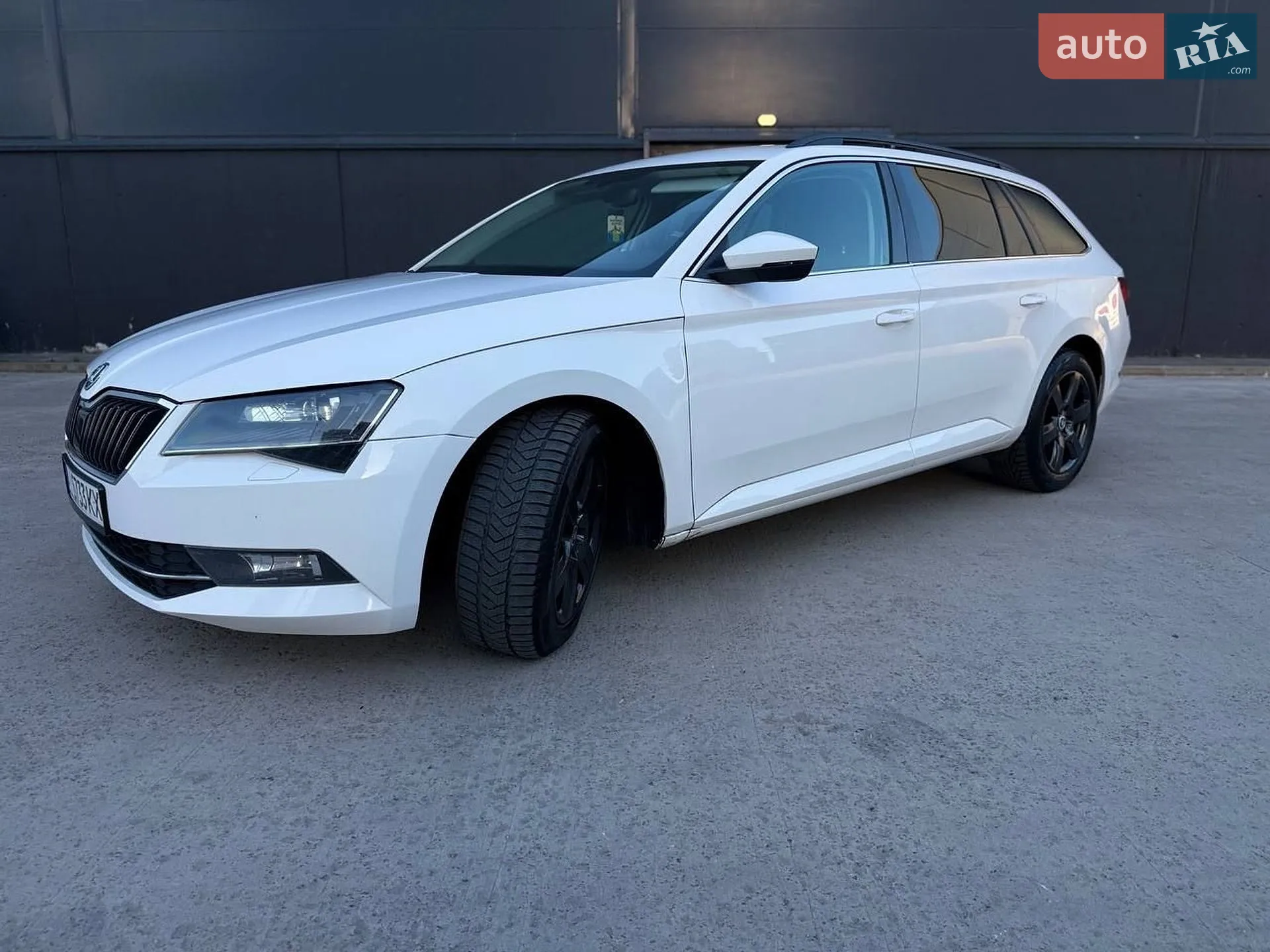 2016 Skoda Superb - мініатюра 3